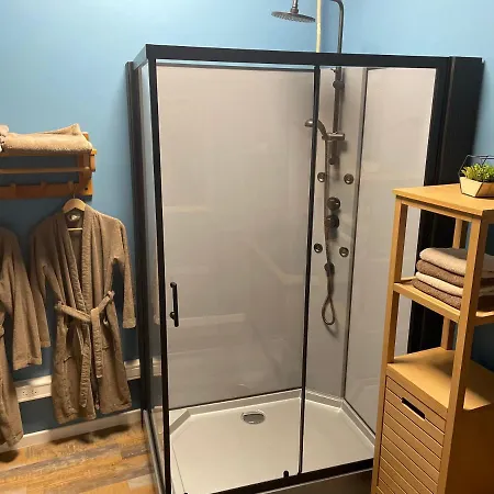 L'entrepot Secret מלון אהבה *