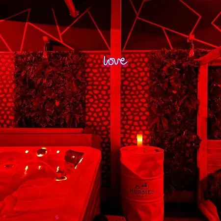 L'entrepot Secret נים